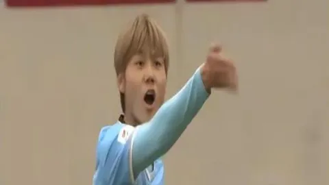 韩国足协主席凸显沟通重要性，承诺未来公开决策流程解答球迷疑惑。