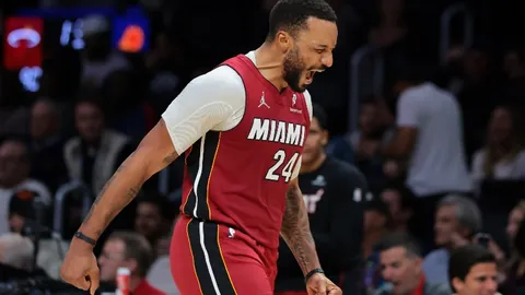 国足18强赛惊艳，附加赛世界杯梦想仍在续